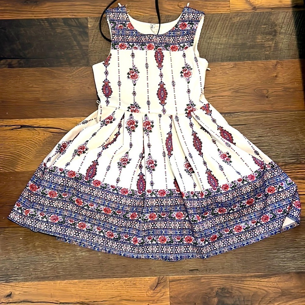 Dress​​​​